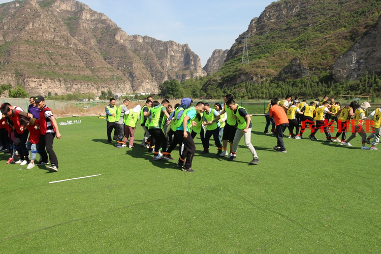 團(tuán)隊(duì)拓展訓(xùn)練