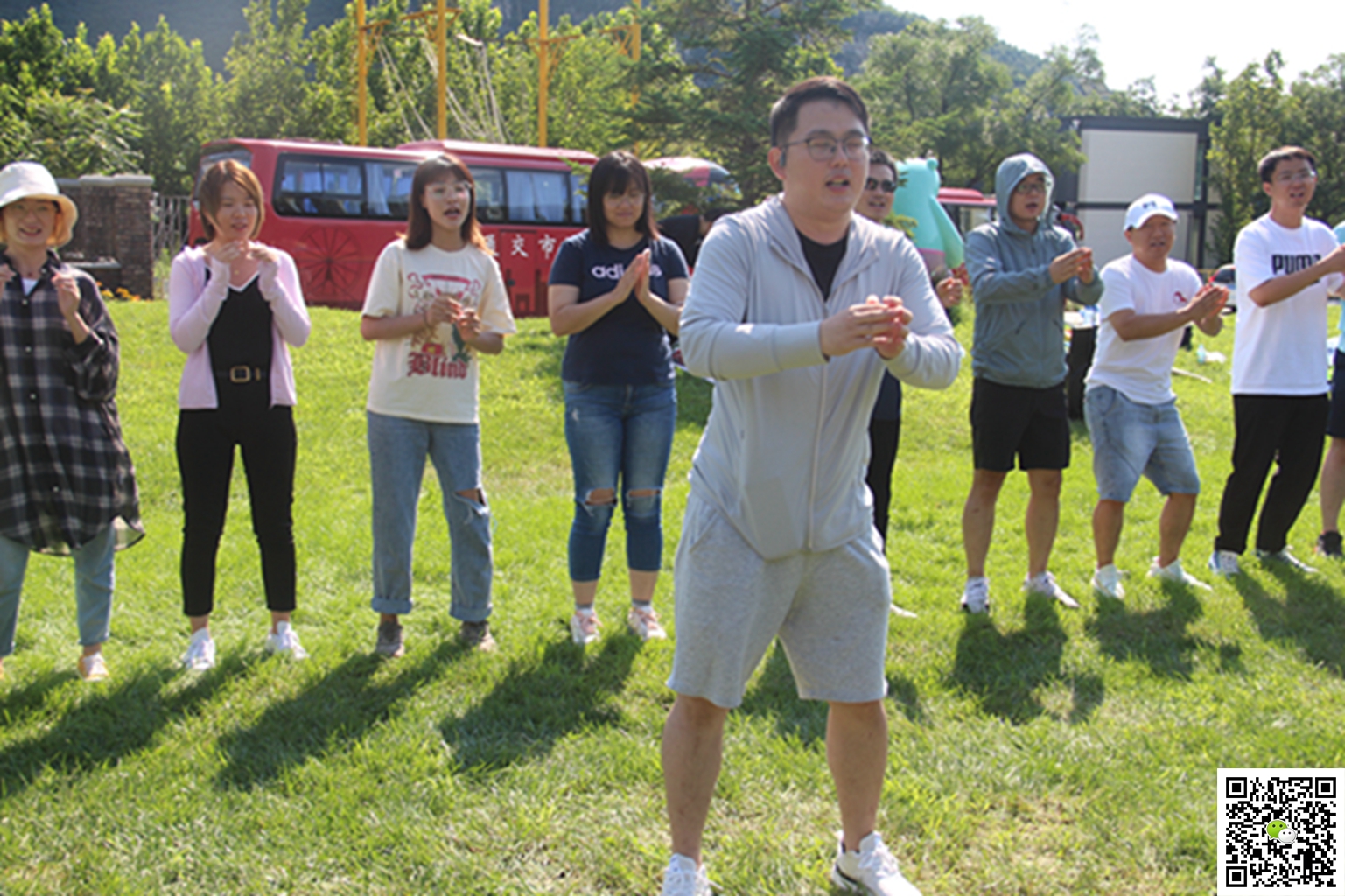  十渡團(tuán)建活動(dòng)